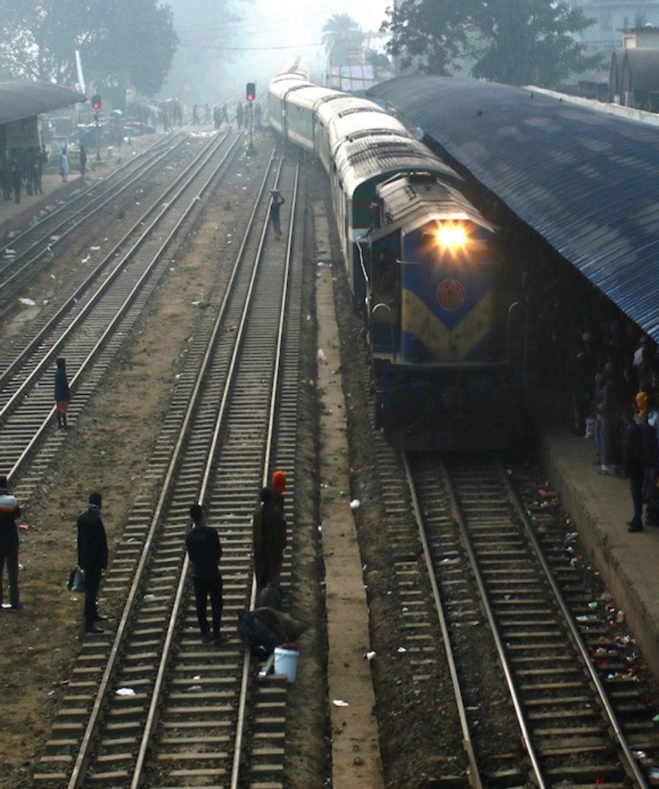 Bangladesh Train Tour